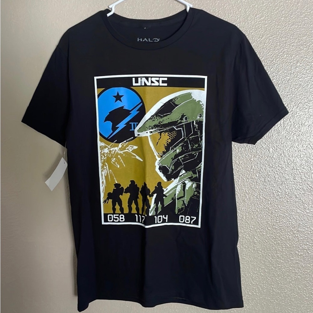Halo master chief tee size M